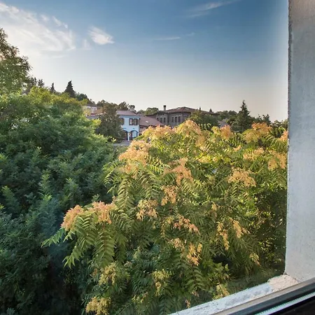 Apartment Spacious 2-bdr Loft In House - Old Town *