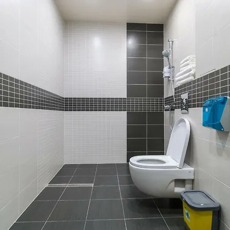 Spacious 2-bdr Loft In House - Old Town * Пловдив